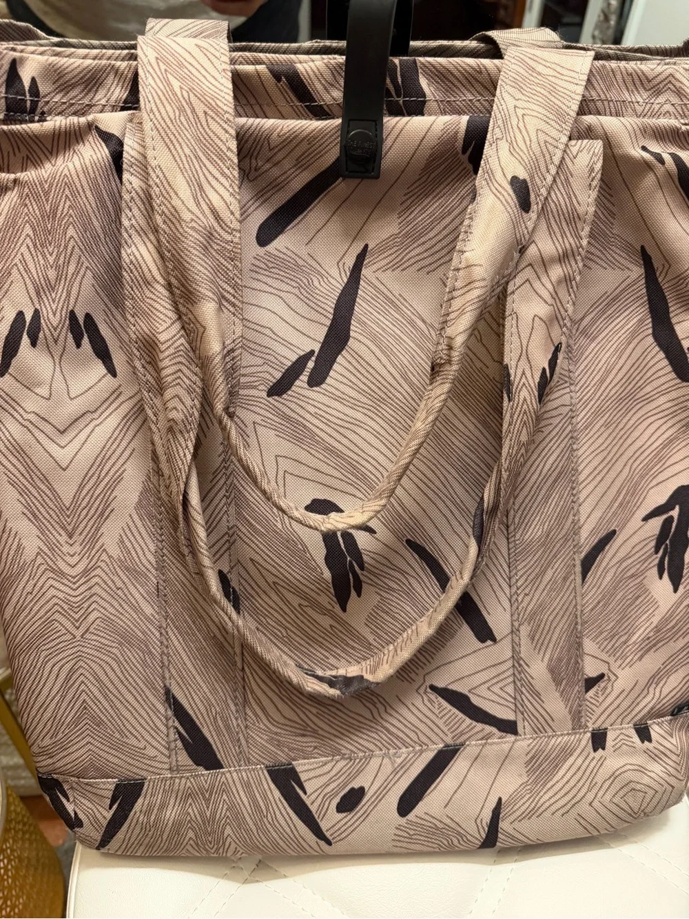Herschel Supply Company Beige Taupe Patterned Messenger Tote with Black Pocket